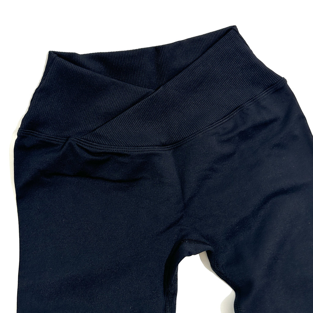 Apex V-Waist Scrunch Leggings - Noir