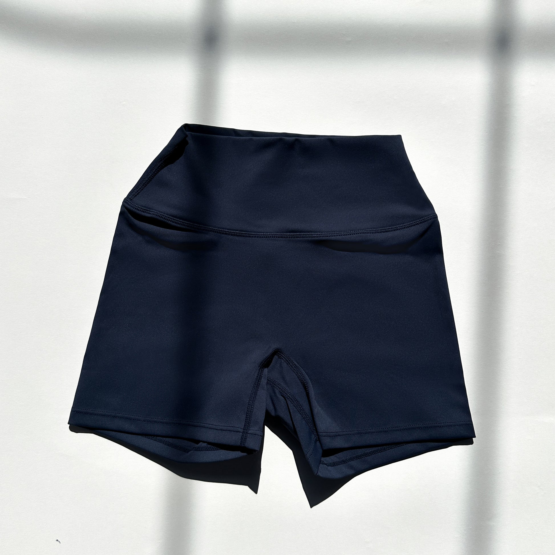 Agile Shorts - Midnight Blue